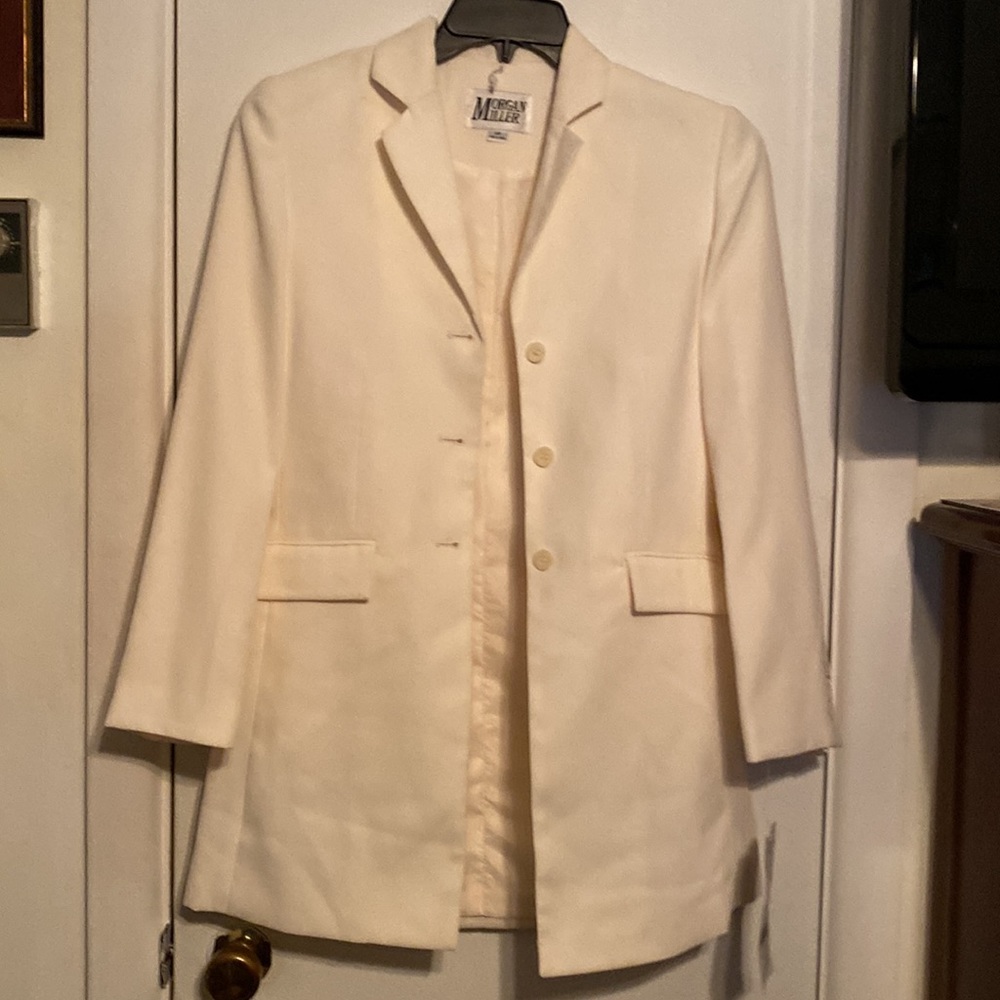 Sold - Picture 5 of 6